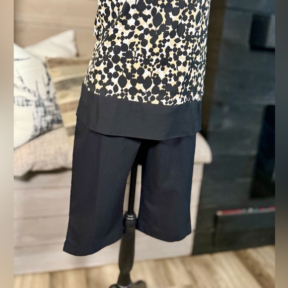 2 Pair Chico's Perfect Stretch Shorts - 1 pair Black, 1 pair Beige - Picture 4 of 14